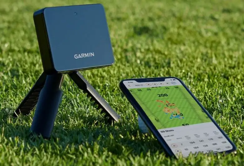Garmin Approach R10 personal golf launch monitor